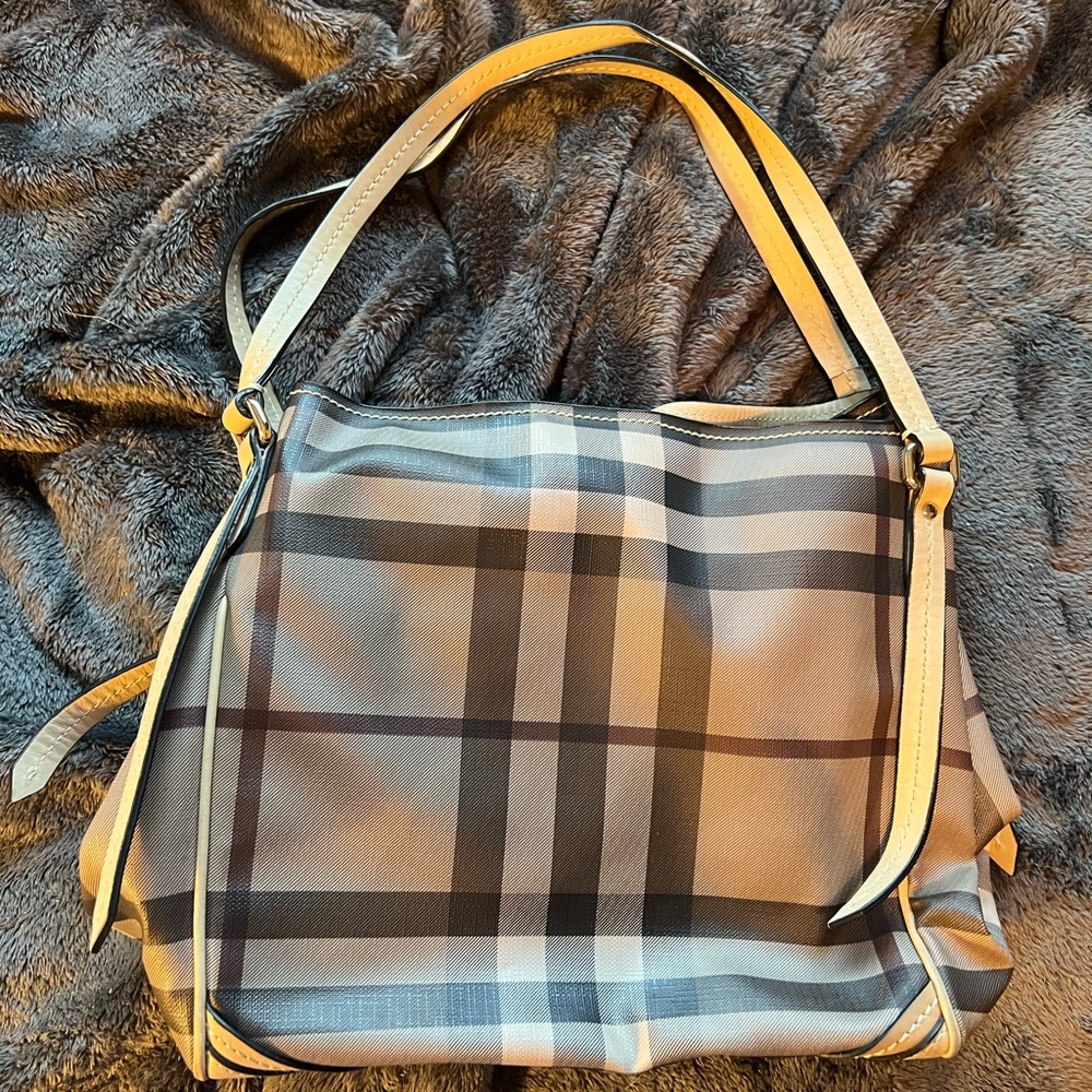 Burberry Shoulder Purse